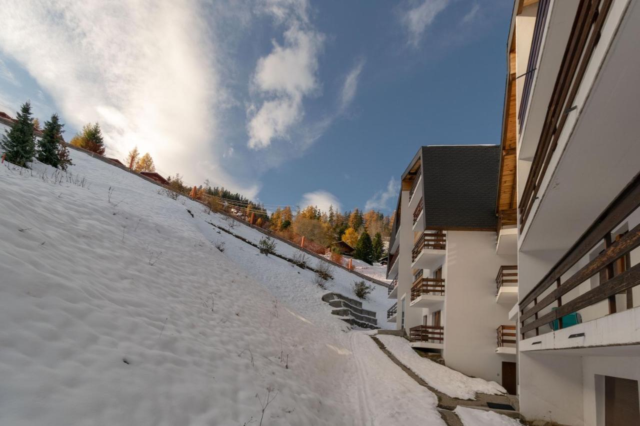 Apartment Mont-Parrain La Tzoumaz Luaran gambar